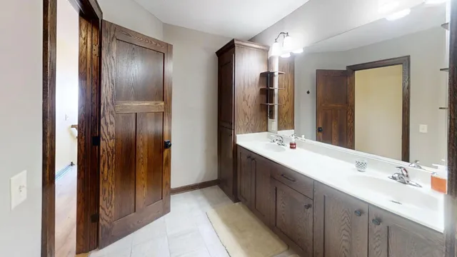 $799,000 | 15315 Elm Court, Faribault, MN 55021