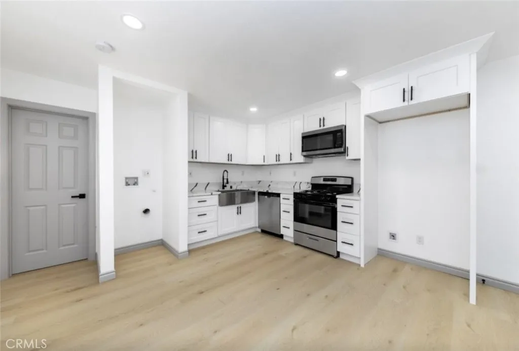 10 West Trafford Street Long Beach, CA 90805 - Photo 5 of 6