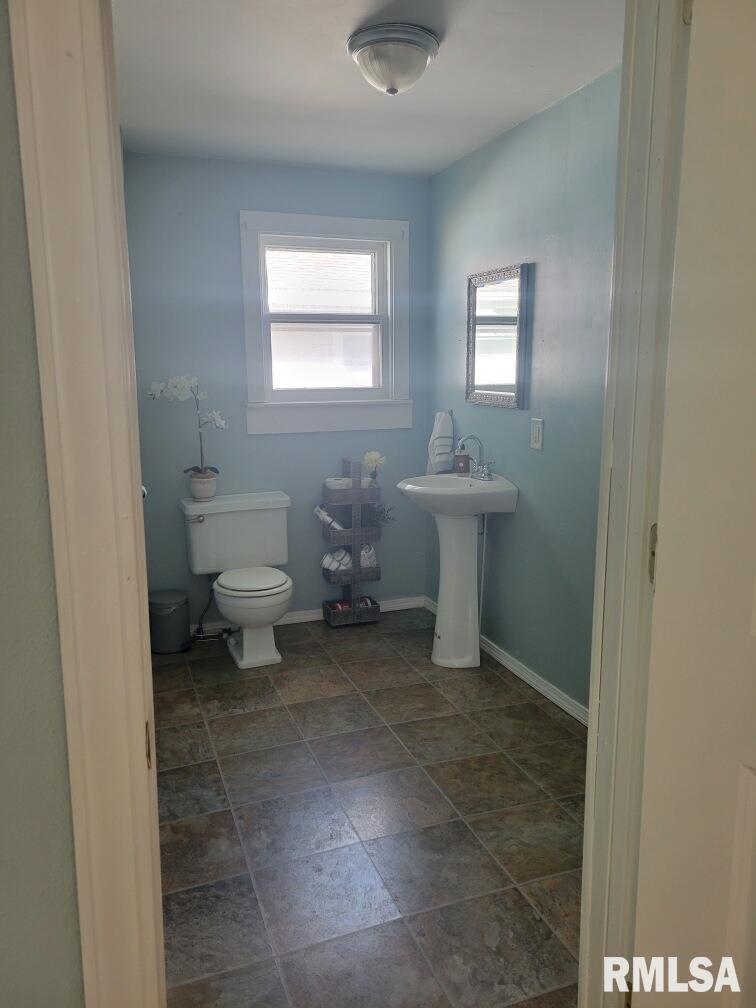 2449 South 9th Street Springfield, IL 62703 - Photo 39 of 50