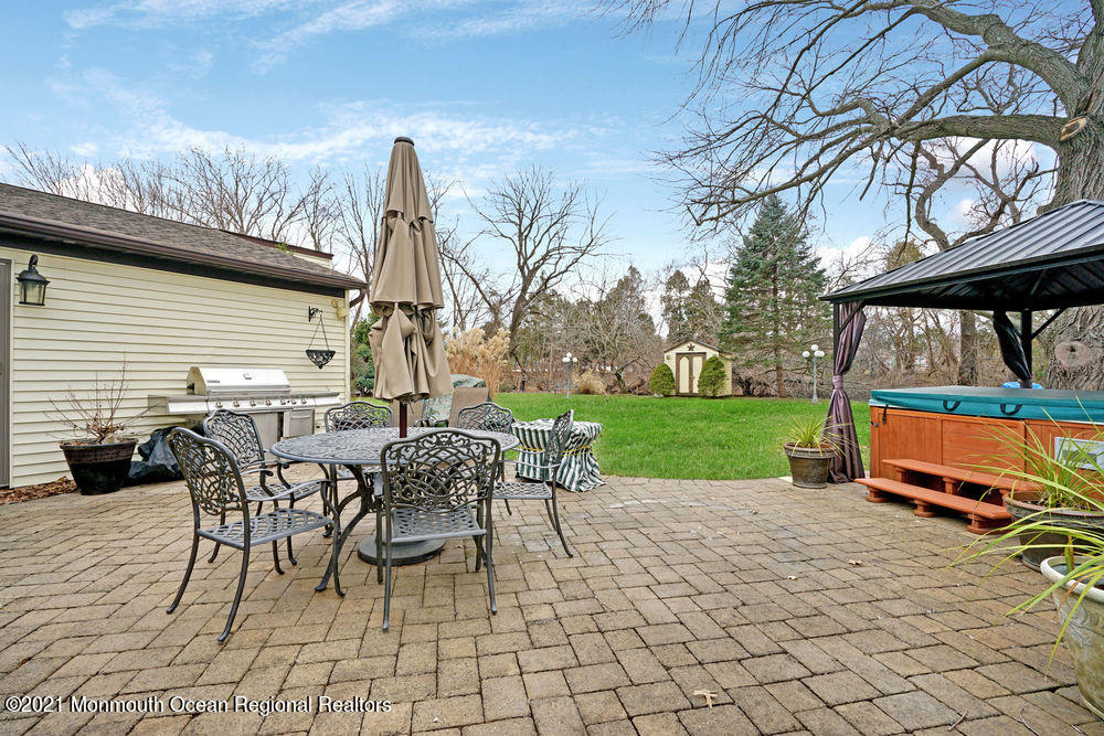 7 Fairview Road Marlboro, NJ 07746 - Photo 48 of 52 061_dsc02642-dsc02646_1
