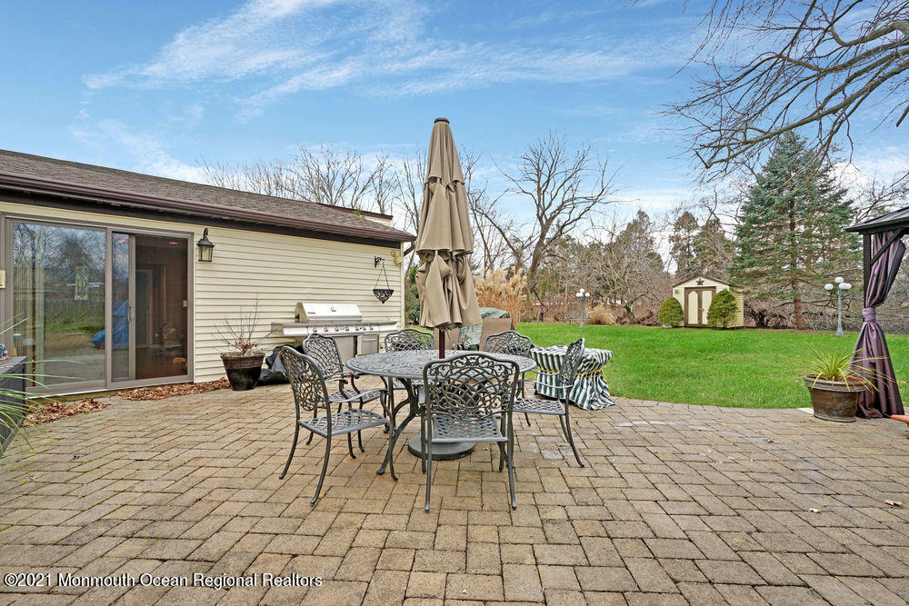 7 Fairview Road Marlboro, NJ 07746 - Photo 49 of 52 062_dsc02652-dsc02656_1