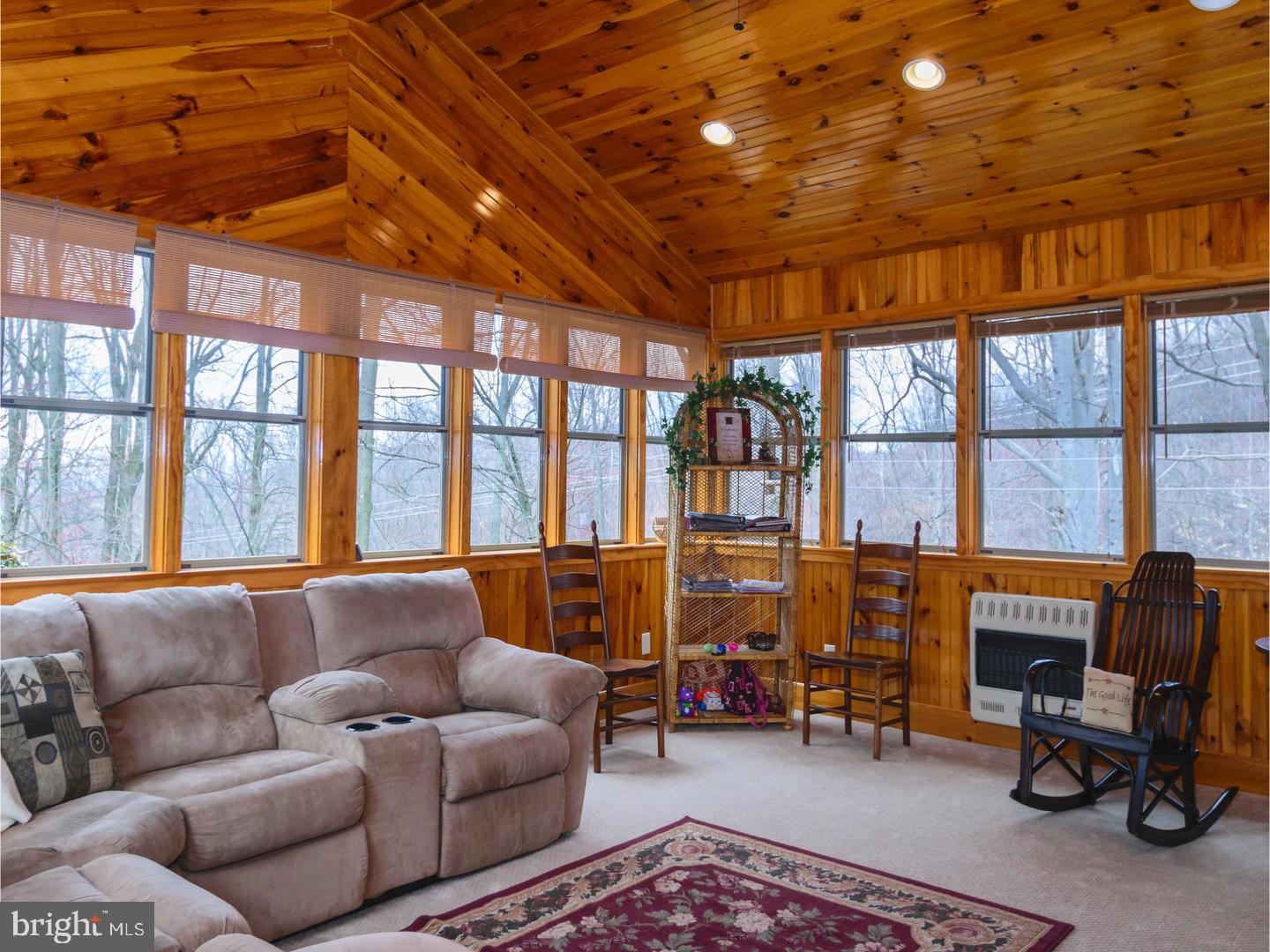 2235 Laurel Ridge Road Narvon, PA 17555 - Photo 8 of 22 Gallery Image 8