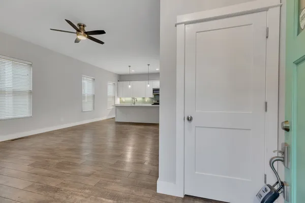 $2,950 | 2402 Hyde Street, Nashville, TN 37208