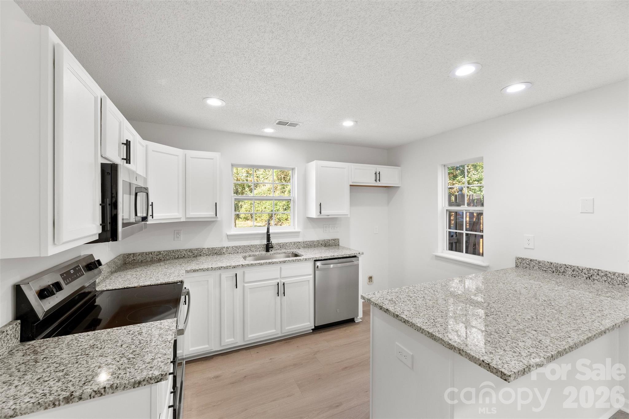 11541 Retriever Way Charlotte, NC 28269 - Photo 16 of 47