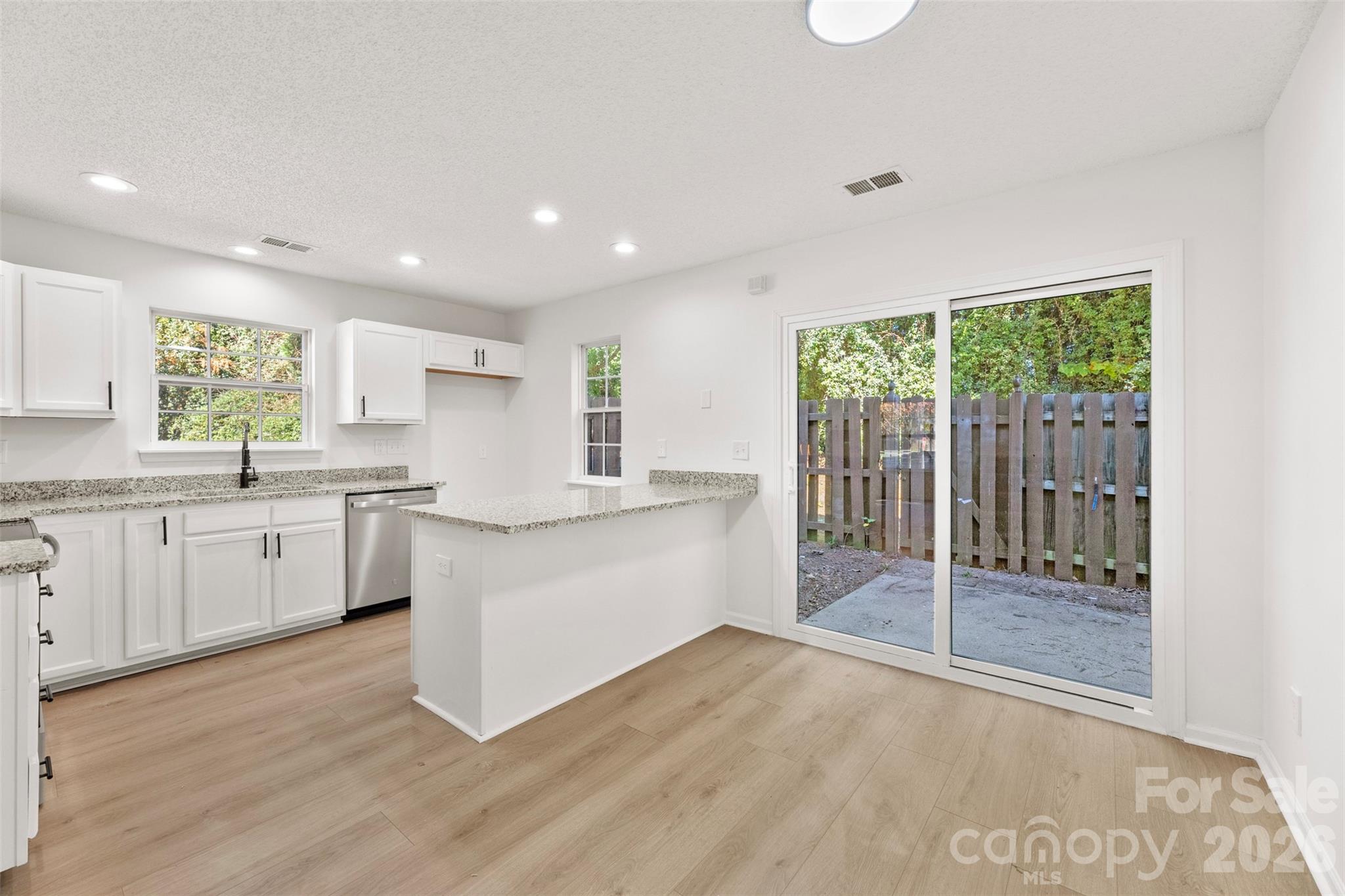 11541 Retriever Way Charlotte, NC 28269 - Photo 22 of 47