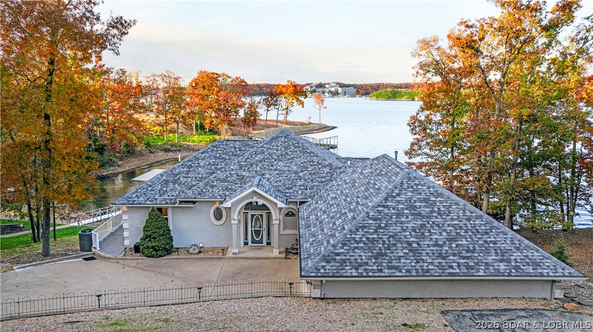 331 Hollow Oak Road Sunrise Beach, MO 65079 - Photo 3 of 66