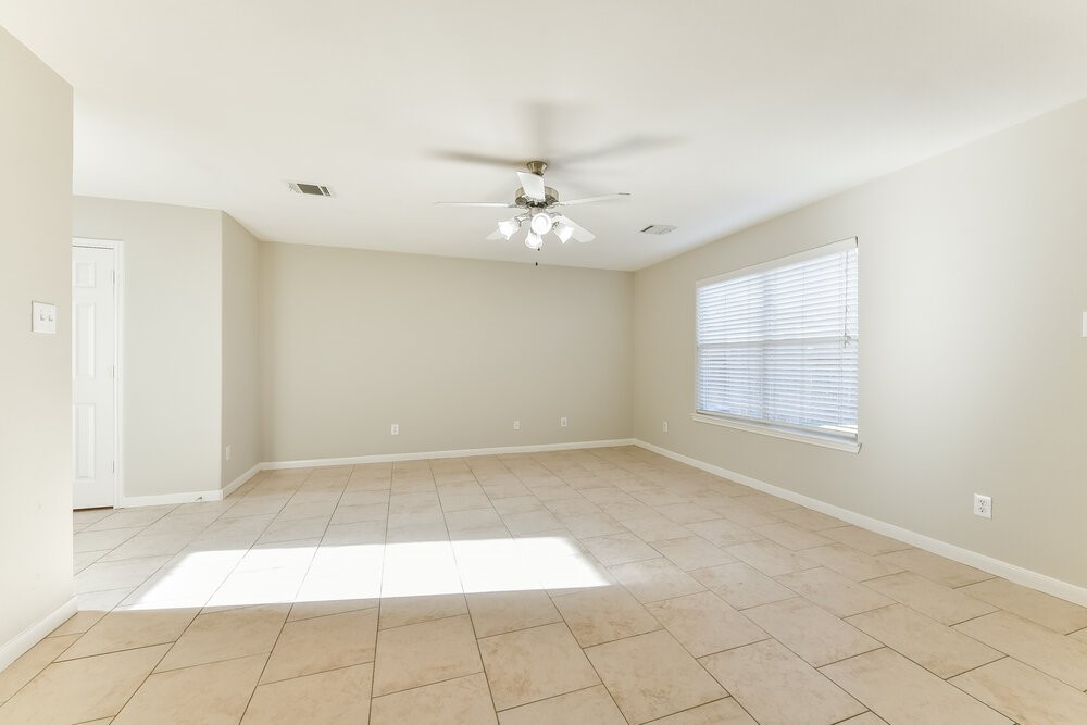 4518 Nueces River Loop Spring, TX 77386 - Photo 6 of 17