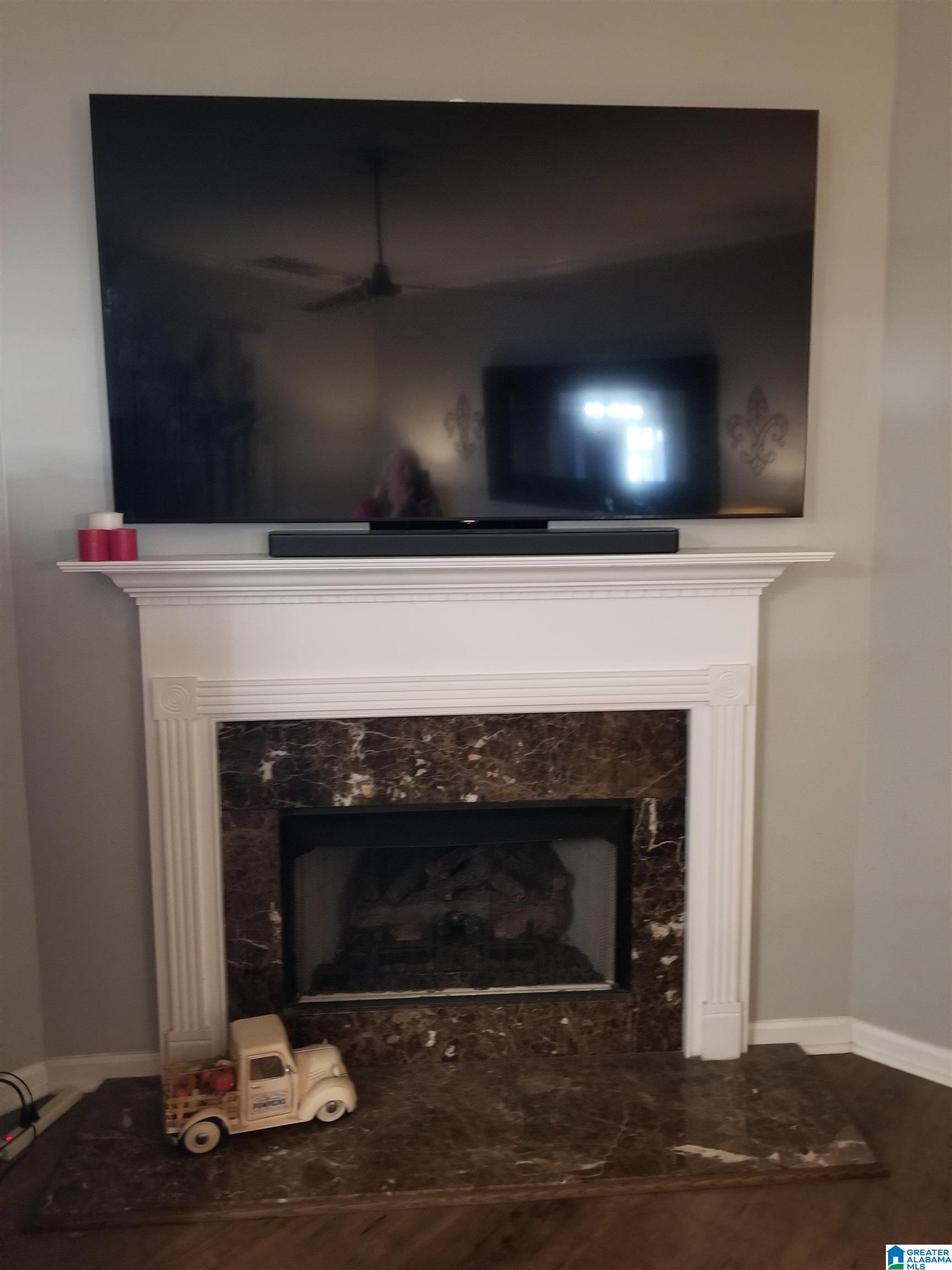 1913 Kent Circle Leeds, AL 35094 - Photo 10 of 33