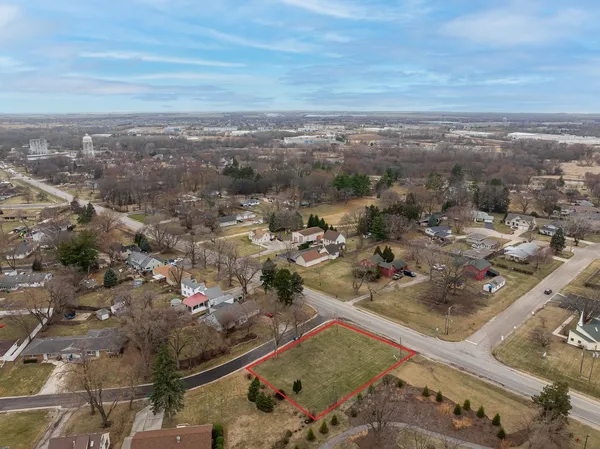 $109,900 | 23625 West Main Street, Plainfield, IL 60544