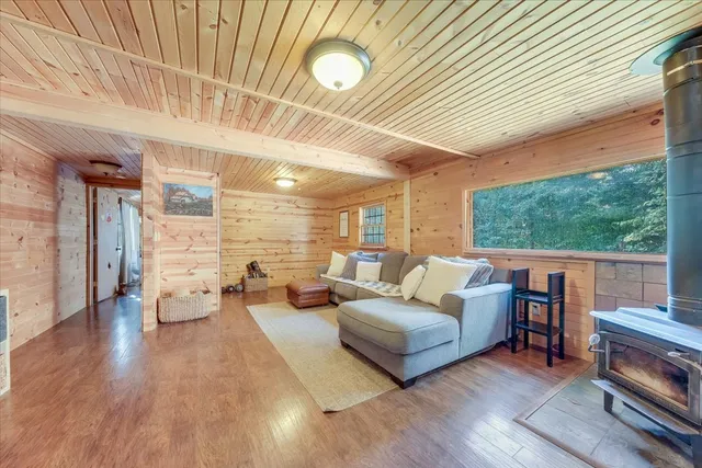 $315,000 | 564 C County Road 2400 North, Dewey, IL 61840