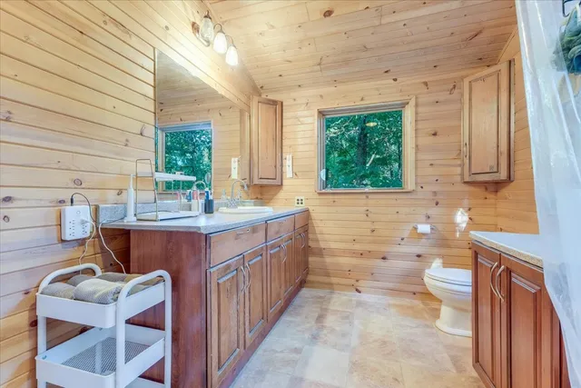 $315,000 | 564 C County Road 2400 North, Dewey, IL 61840