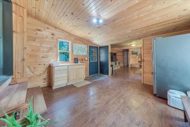 $315,000 | 564 C County Road 2400 North, Dewey, IL 61840