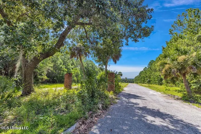 $8,800,000 | Discovery Bay Pass, Pass Christian, MS 39571
