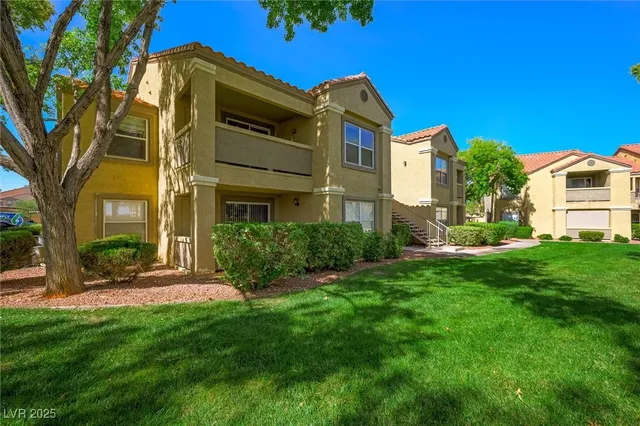 $270,000 | 2300 East Silverado Ranch Boulevard, Unit 2033, Las Vegas, NV 89123