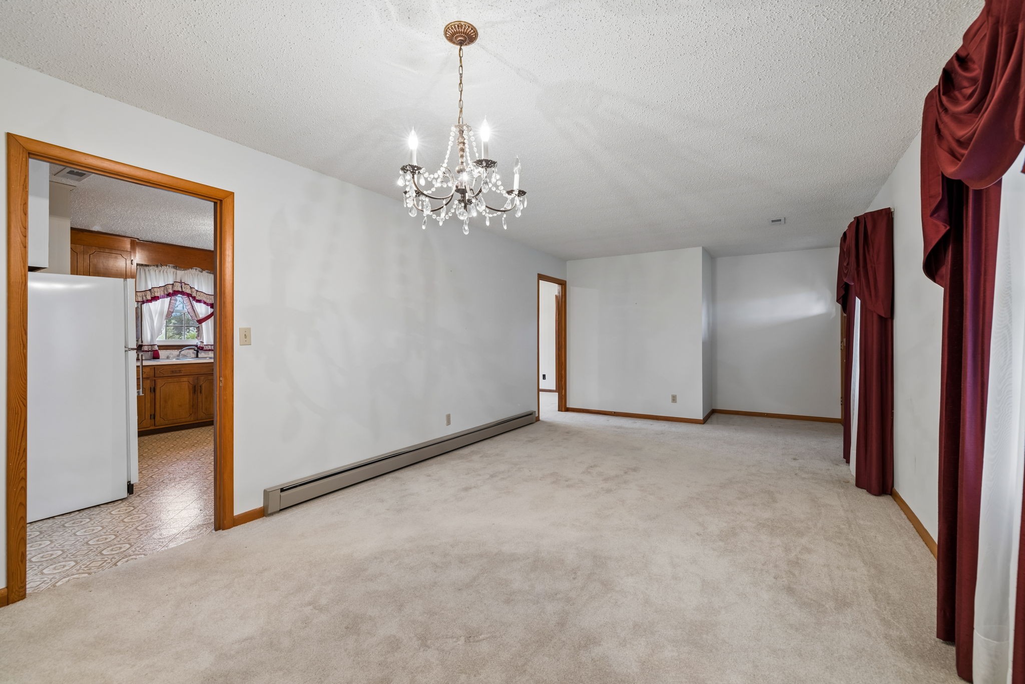 3335 Hill Town Road Santa Fe, TN 38482 - Photo 20 of 72 a view of a livingroom with a chandelier