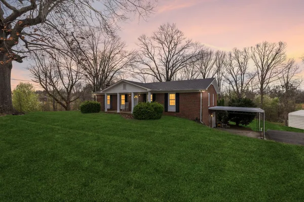 $429,000 | 3335 Hill Town Road, Santa Fe, TN 38482