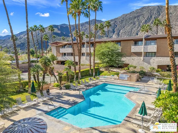 $250,000 | 470 South Calle Encilia, Unit B15, Palm Springs, CA 92262