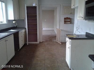 900 Rountree Street Kinston, NC 28501 - Photo 2 of 16 100