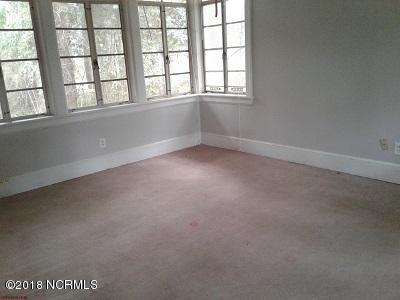 900 Rountree Street Kinston, NC 28501 - Photo 3 of 16 102