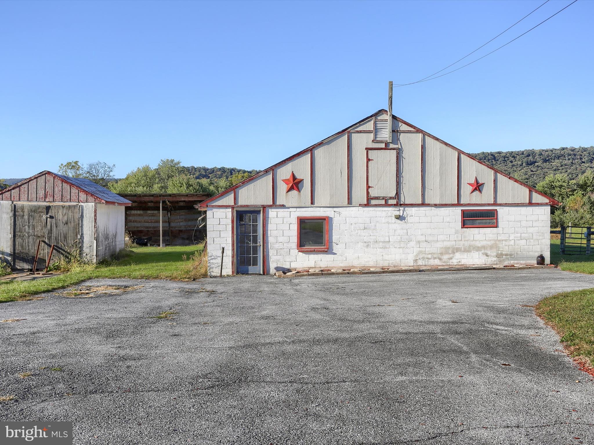 473 Ridge Road Grantville, PA 17028 - Photo 36 of 58 10 Stall Barn
