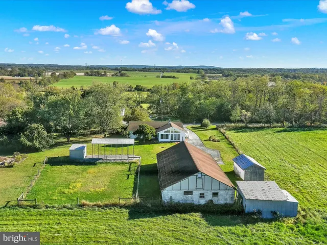$644,000 | 473 Ridge Road, Grantville, PA 17028