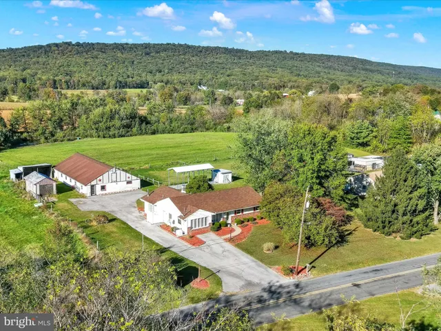 $644,000 | 473 Ridge Road, Grantville, PA 17028