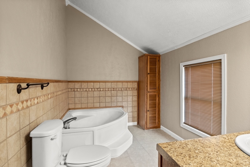3405 Yoder Road Yoder, IN 46798 - Photo 16 of 26