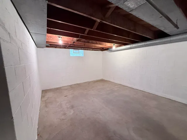 $315,000 | 805 Slayton Avenue, Grand Haven, MI 49417