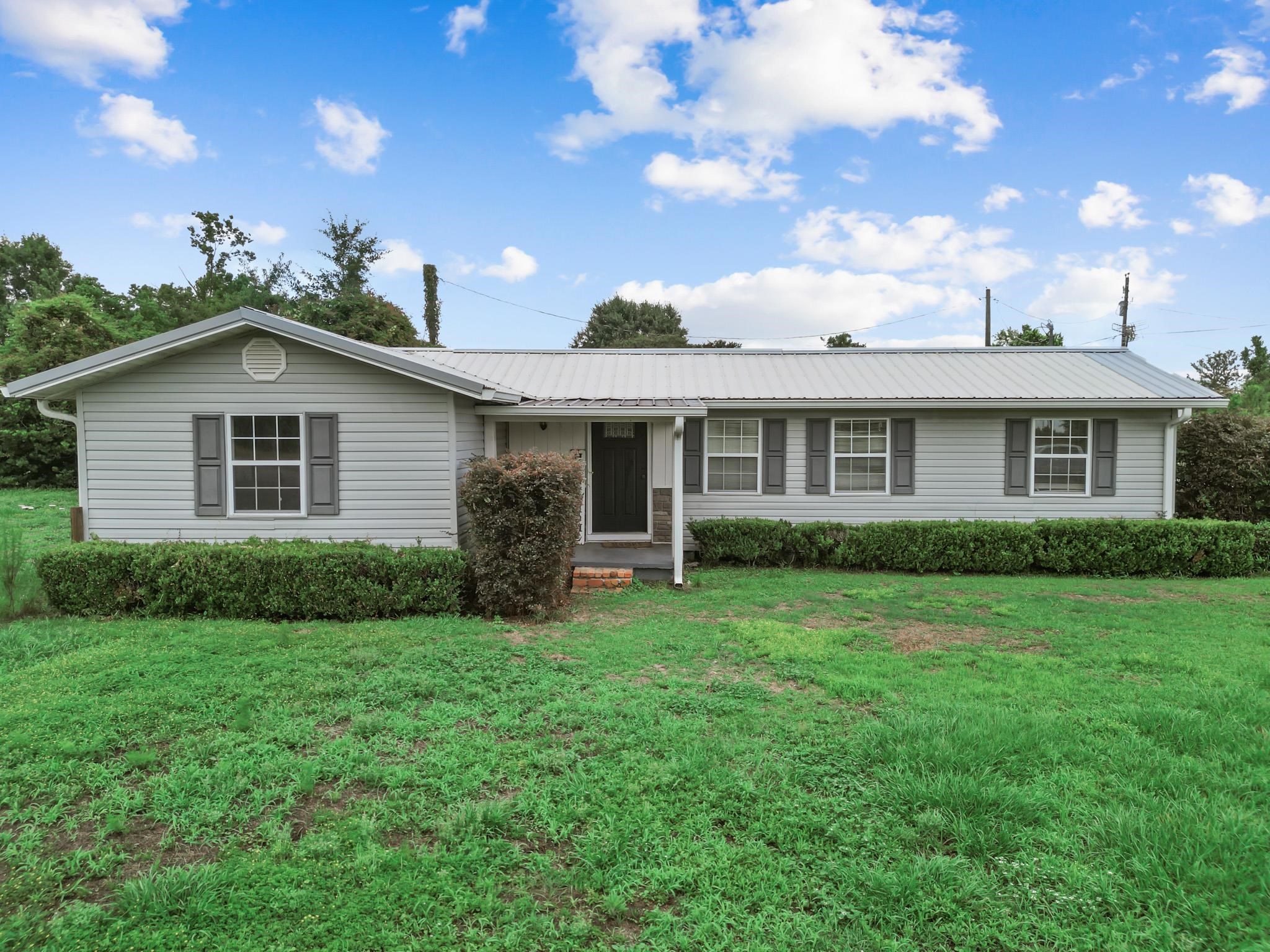 19044 Elijah Morris Road Blountstown, FL 32424 - Photo 1 of 50