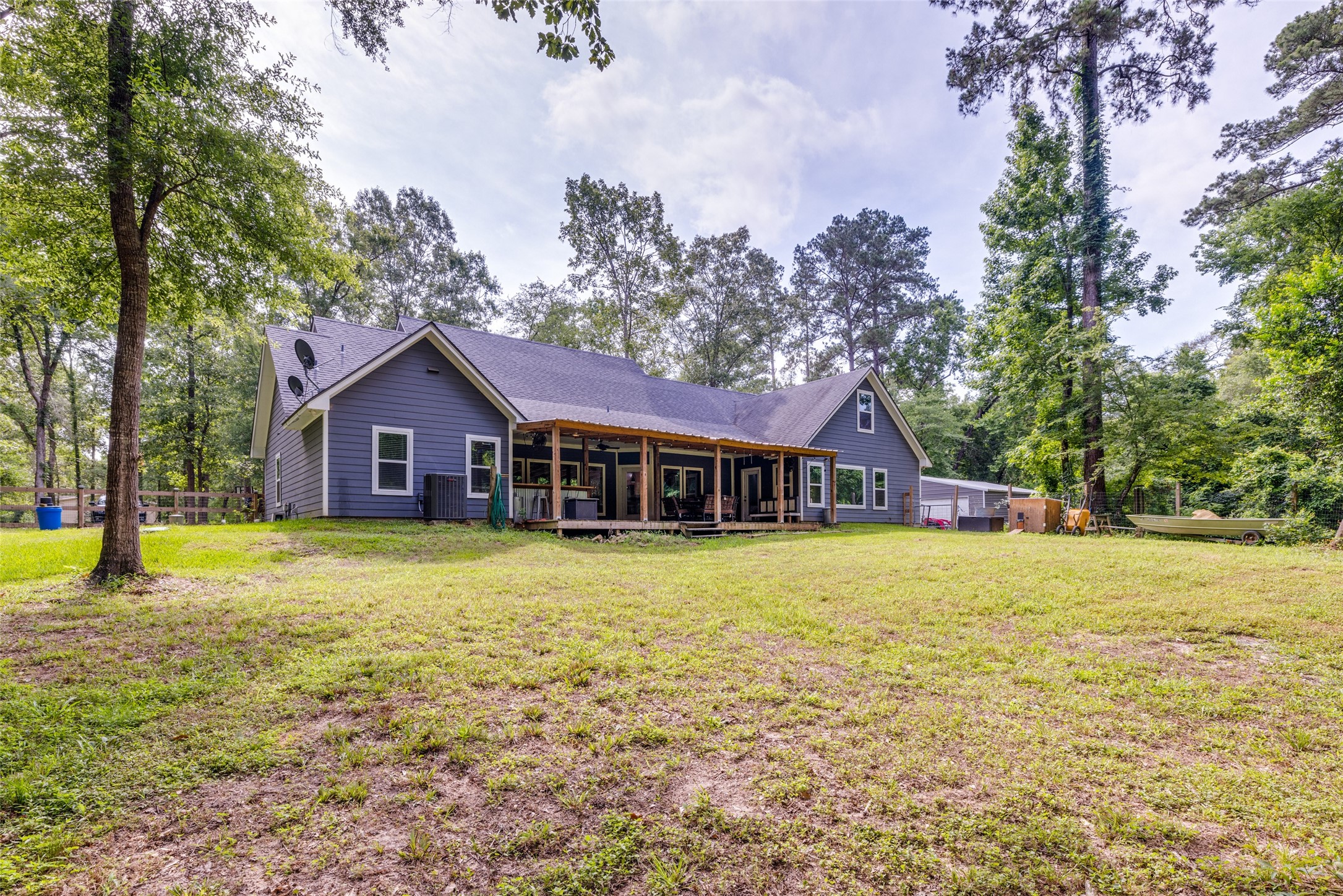 35 Disher Circle Huffman, TX 77336 - Photo 42 of 50 a front of a house with a garden