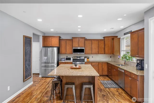 $750,000 | 10508 174th Avenue East, Bonney Lake, WA 98391