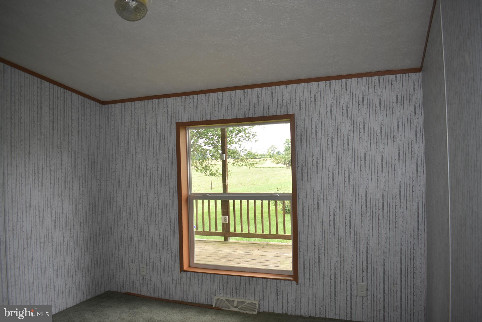 6209 Paul Rudy Road Middletown, MD 21769 - Photo 11 of 31 Gallery Image 11