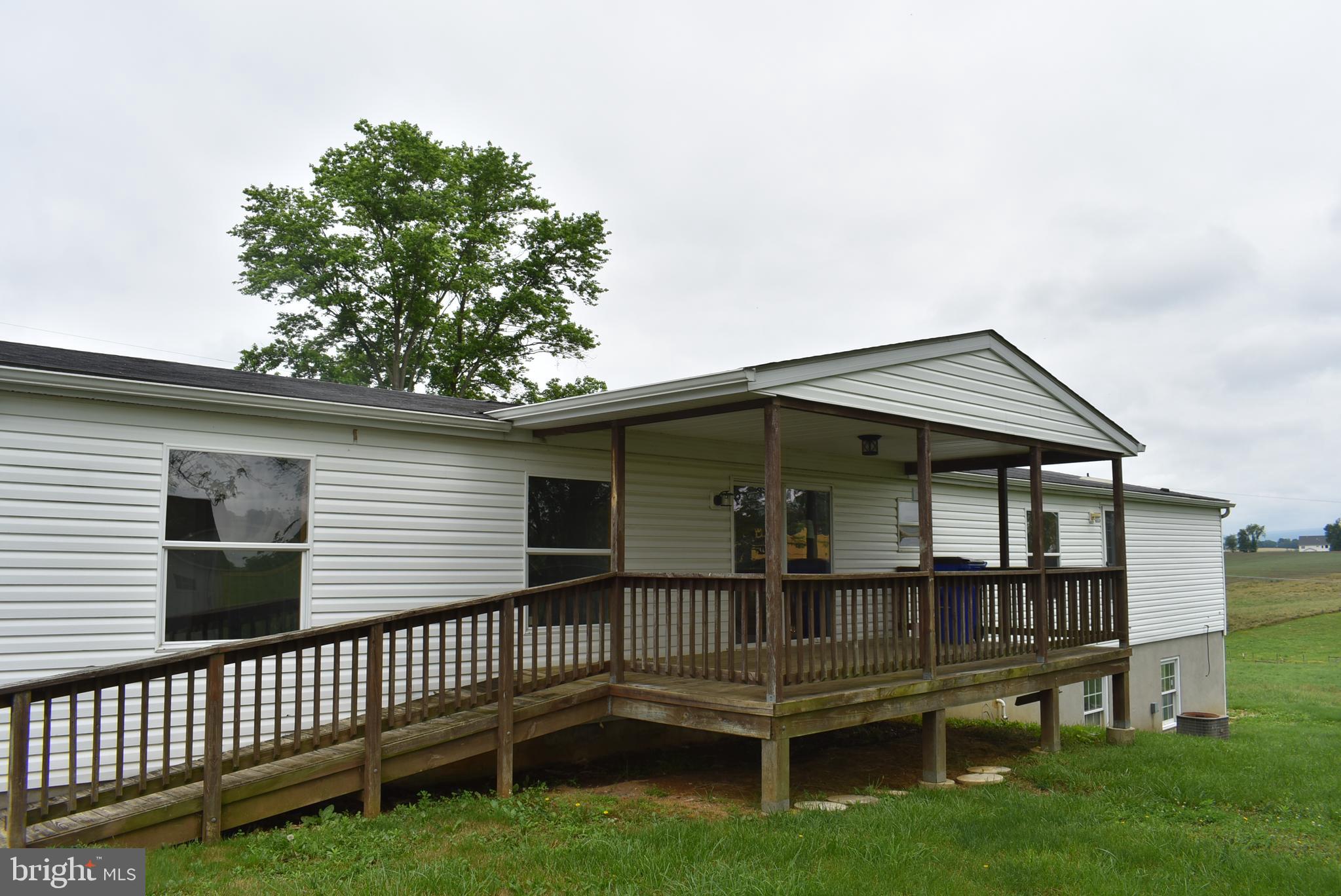 6209 Paul Rudy Road Middletown, MD 21769 - Photo 3 of 31 Gallery Image 3