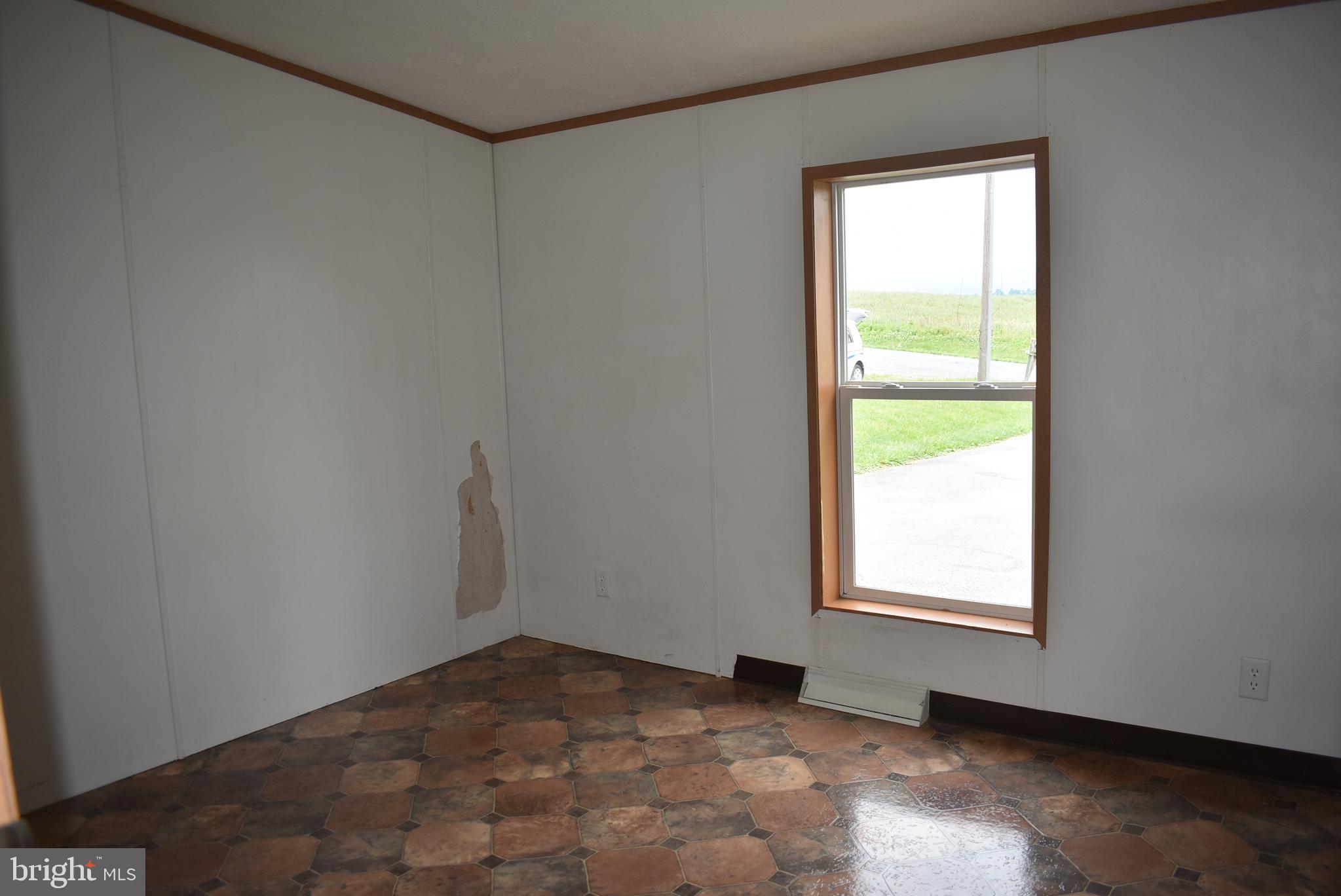 6209 Paul Rudy Road Middletown, MD 21769 - Photo 6 of 31 Gallery Image 6