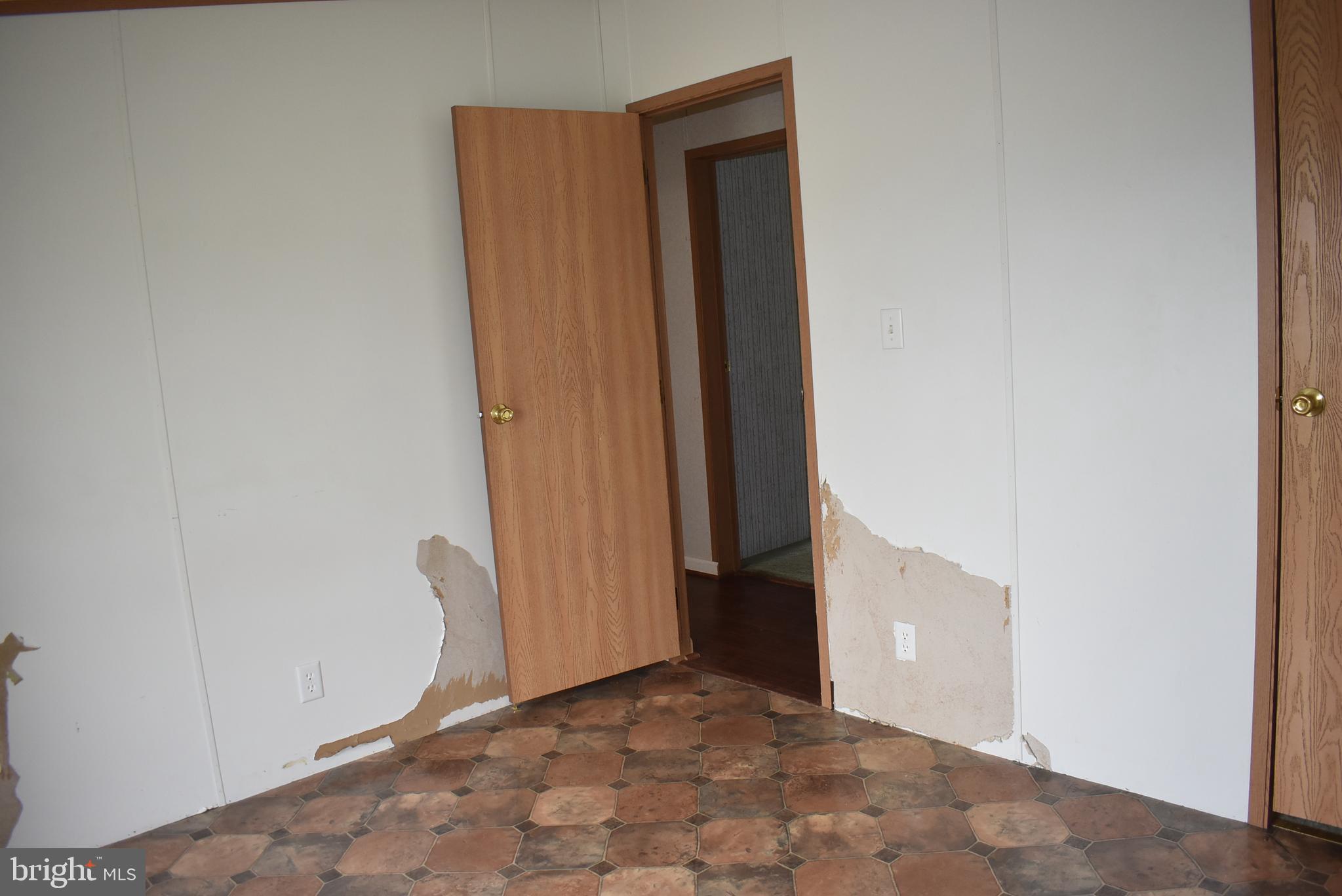 6209 Paul Rudy Road Middletown, MD 21769 - Photo 7 of 31 Gallery Image 7