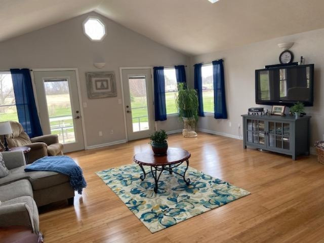 88950 36th Street Decatur, MI 49045 - Photo 6 of 43 IMG_0801