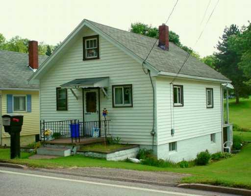 84 Oak Spring Road Washington, PA 15301 - Photo 1 of 1 Gallery Image 1