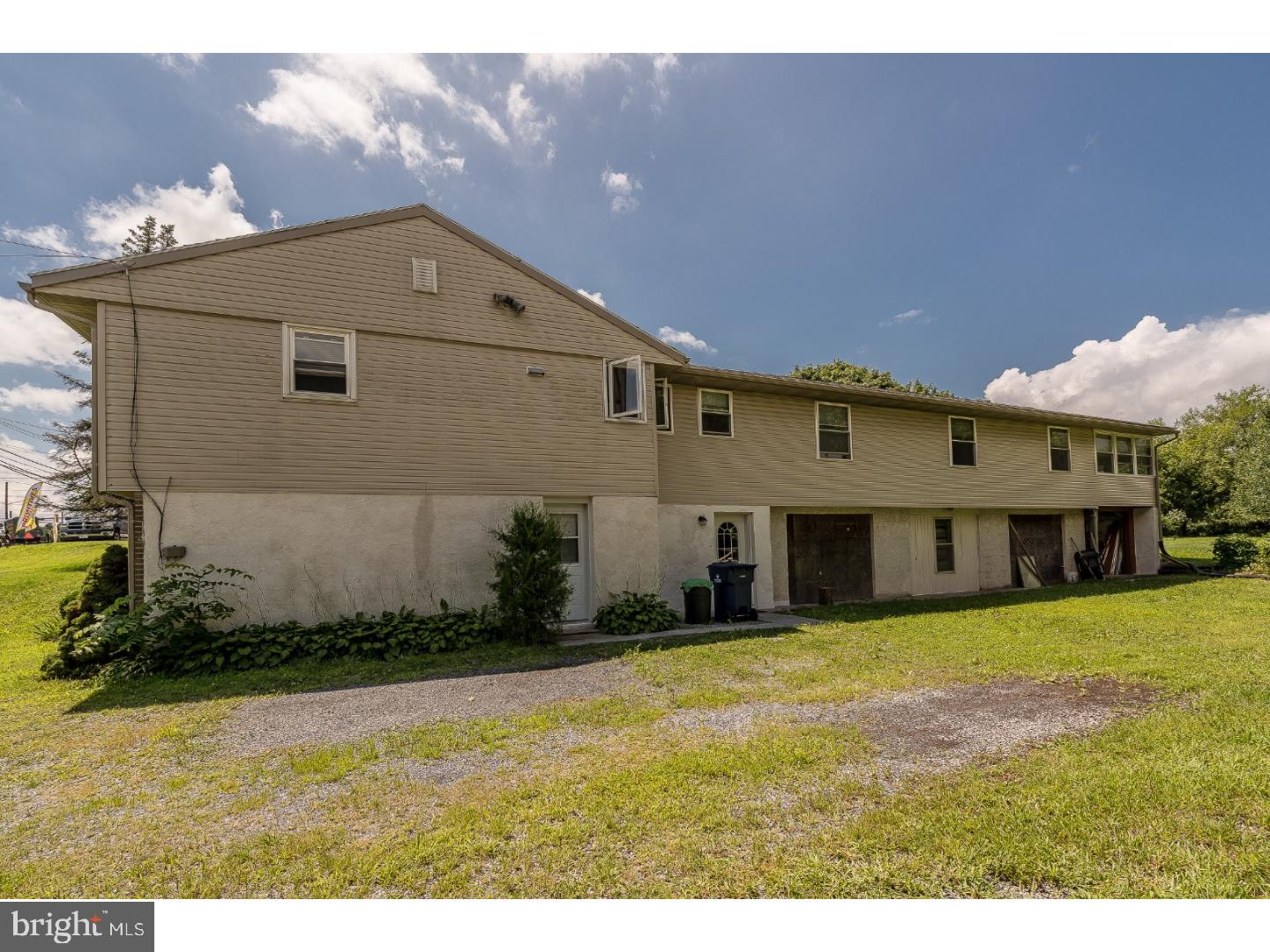 2670 North Reading Road Reinholds, PA 17569 - Photo 3 of 25