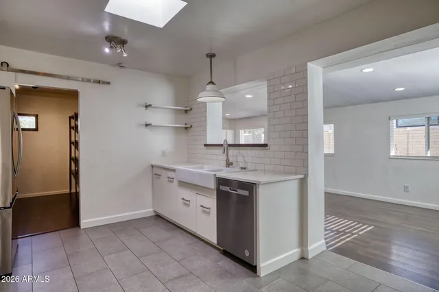 $900,000 | 4120 East Campbell Avenue, Phoenix, AZ 85018