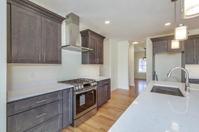 $1,140,000 | 54 Daniel Road, Derry, NH 03038