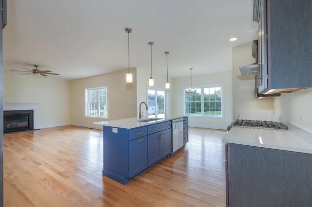 $1,140,000 | 54 Daniel Road, Derry, NH 03038