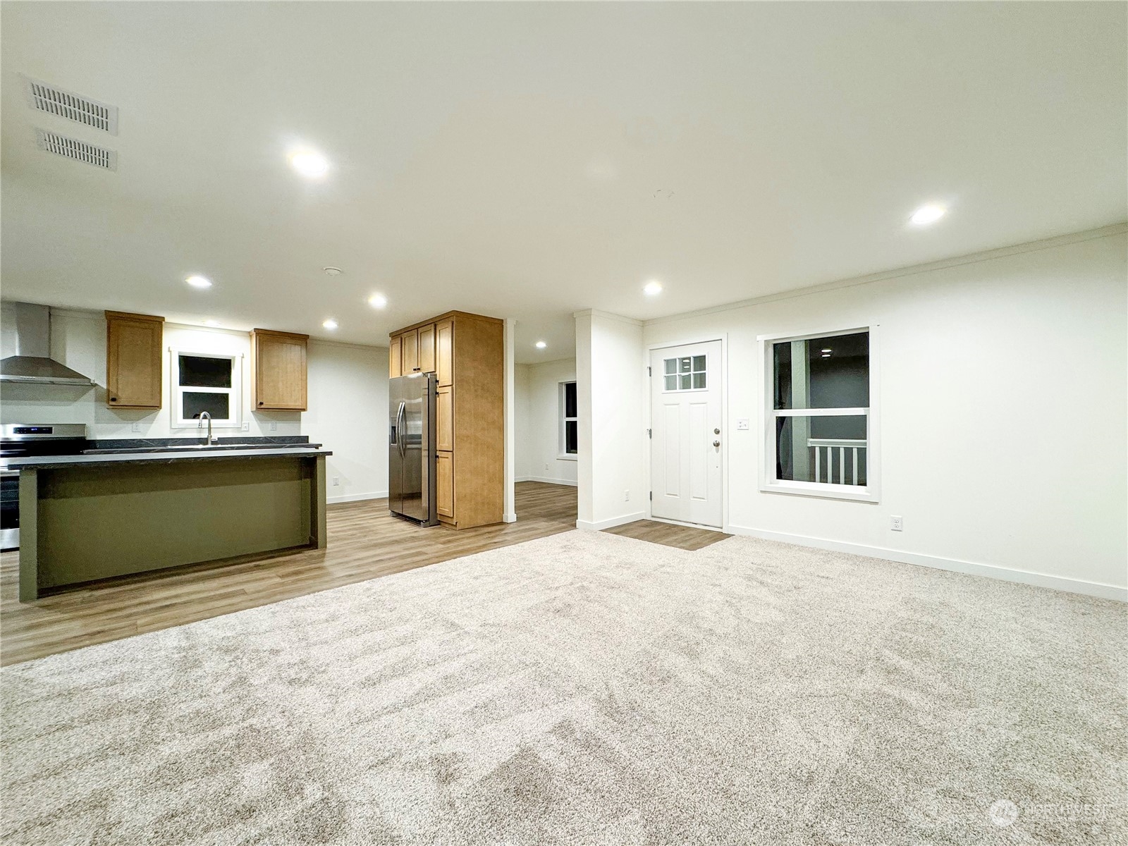 209 Castle Lane Cinebar, WA 98533 - Photo 3 of 19