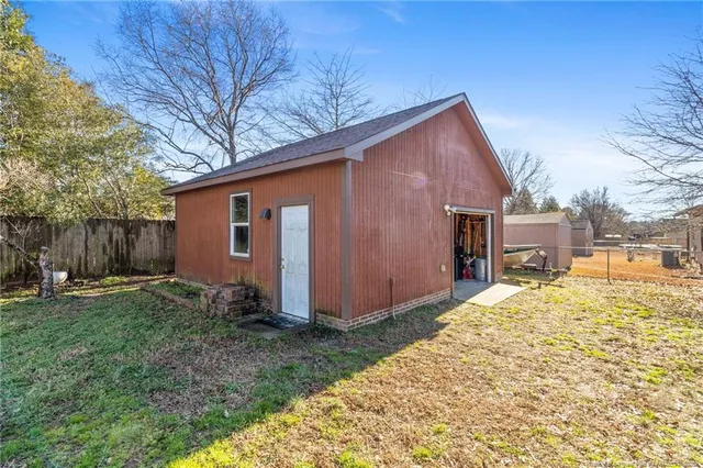 $259,900 | 1236 Bromley Drive, Fayetteville, NC 28303