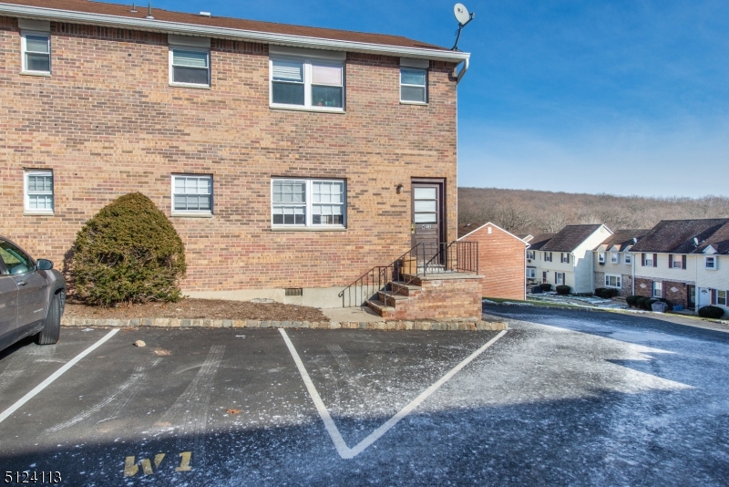 322 Richard Mine Road, Unit W1 Wharton, NJ 07885 - Photo 4 of 18