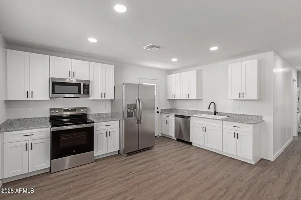 $1,800 | 616 South 96th Place, Unit 2, Mesa, AZ 85208