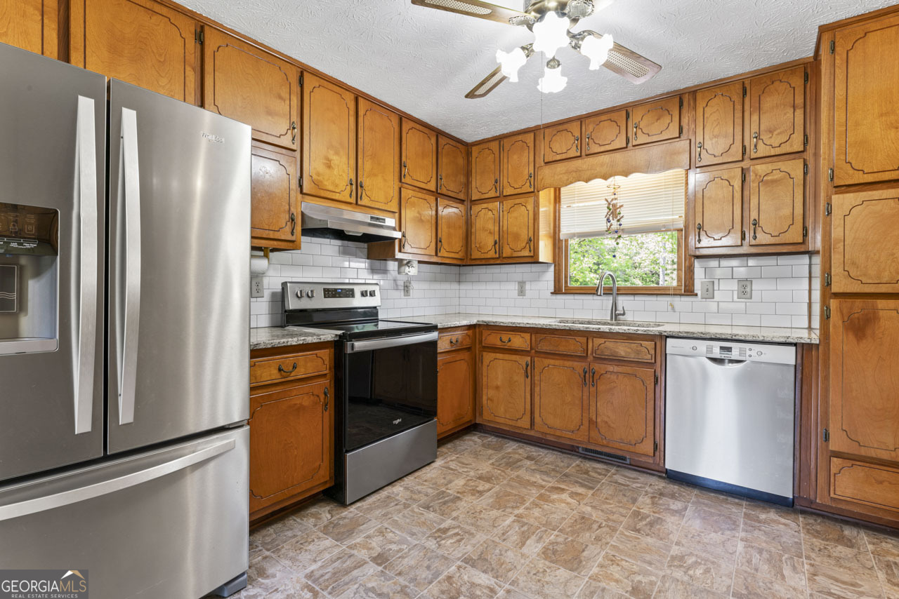 1730 Mt Carmel Road McDonough, GA 30253 - Photo 28 of 33