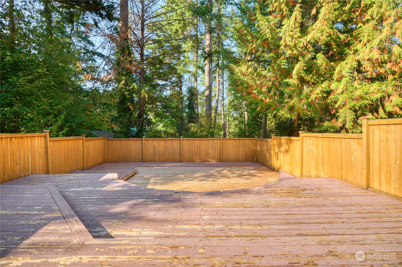 1986 Wellington Road Point Roberts, WA 98281 - Photo 24 of 26 a view of a backyard
