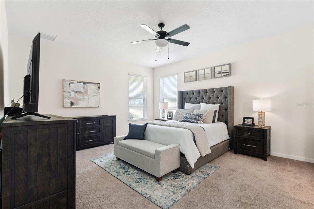 1653 Nature View Drive Lutz, FL 33558 - Photo 19 of 63