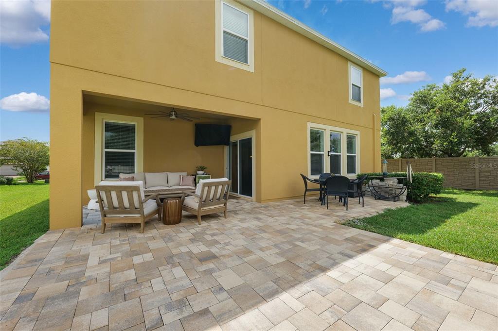 1653 Nature View Drive Lutz, FL 33558 - Photo 38 of 63 a view of a house with backyard and sitting area