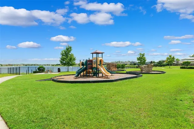 $670,000 | 1653 Nature View Drive, Lutz, FL 33558